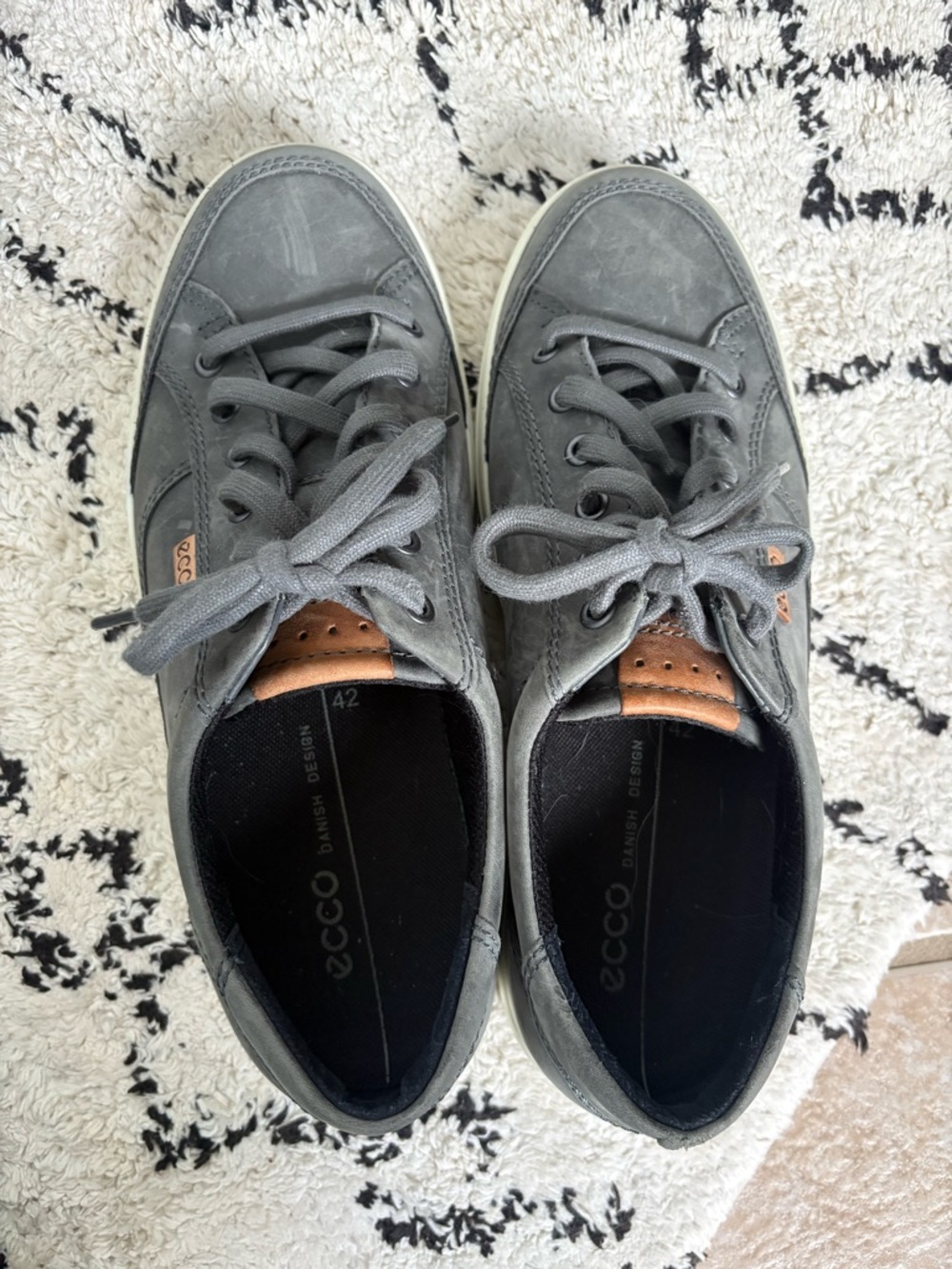 Ecco Mens Soft 7 Sneakers Gray Leather Lace Up Low Top Shoes Size 8 US 42 EU - Picture 3 of 11